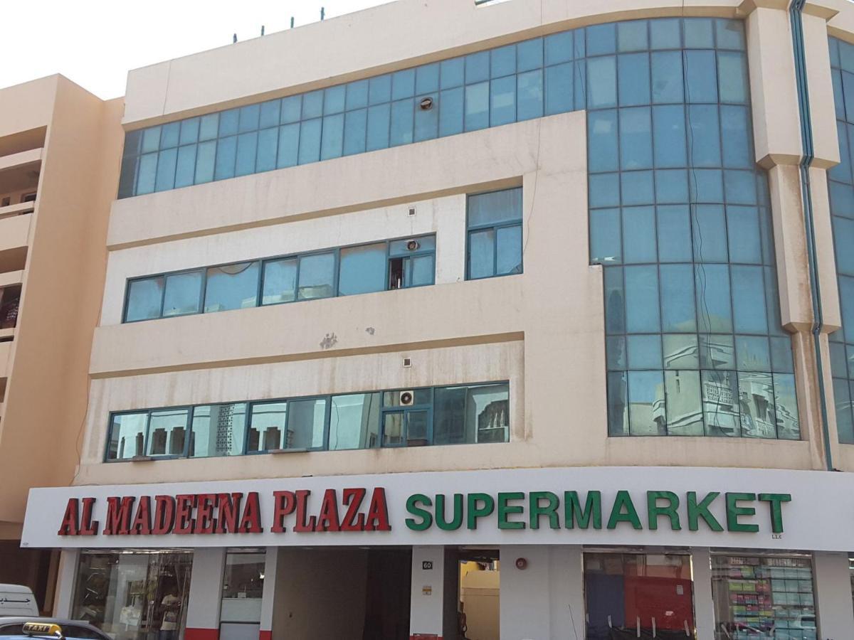 Brand New Boys Hostel 5 Min Walk From Burjuman Metro Station Exit-4 With All Brand New Furnishings & Free Facilities Dubai Exteriör bild