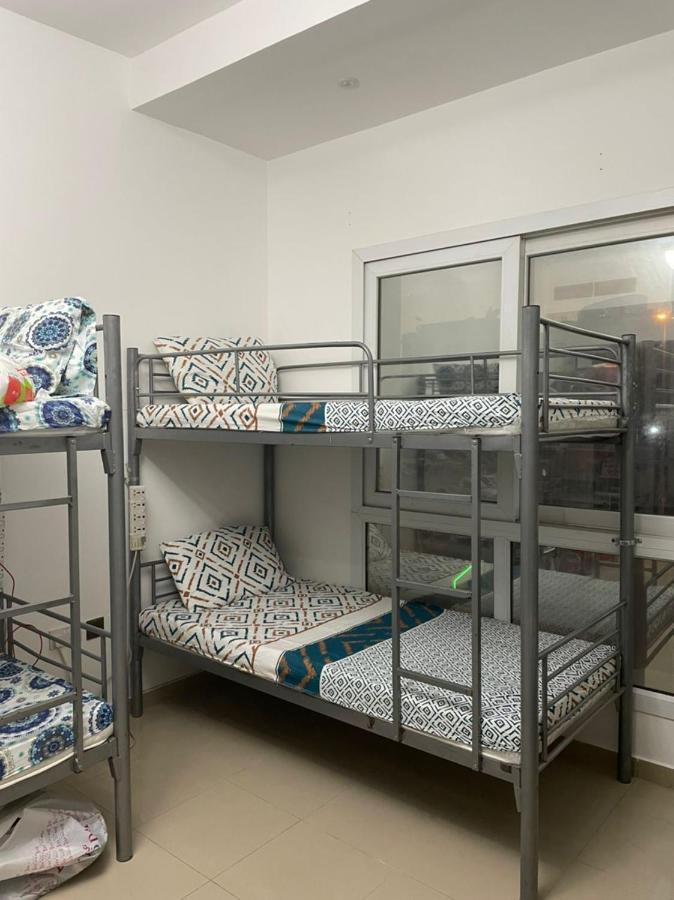 Brand New Boys Hostel 5 Min Walk From Burjuman Metro Station Exit-4 With All Brand New Furnishings & Free Facilities Dubai Exteriör bild